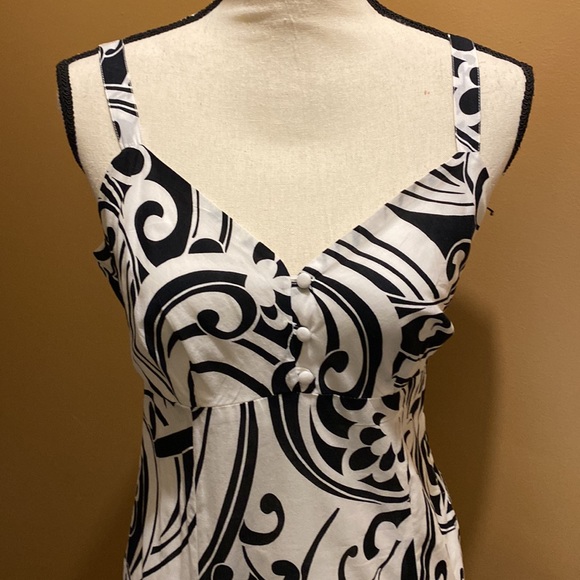 Women’s Apt 9 black white floral fit and flare maxi dress sz 8 lined sleeveless - Picture 2 of 13